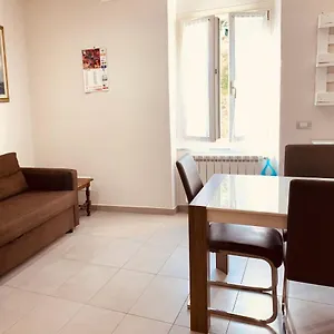 appartamenti-sant-andrea.hotelitalianriviera.com/